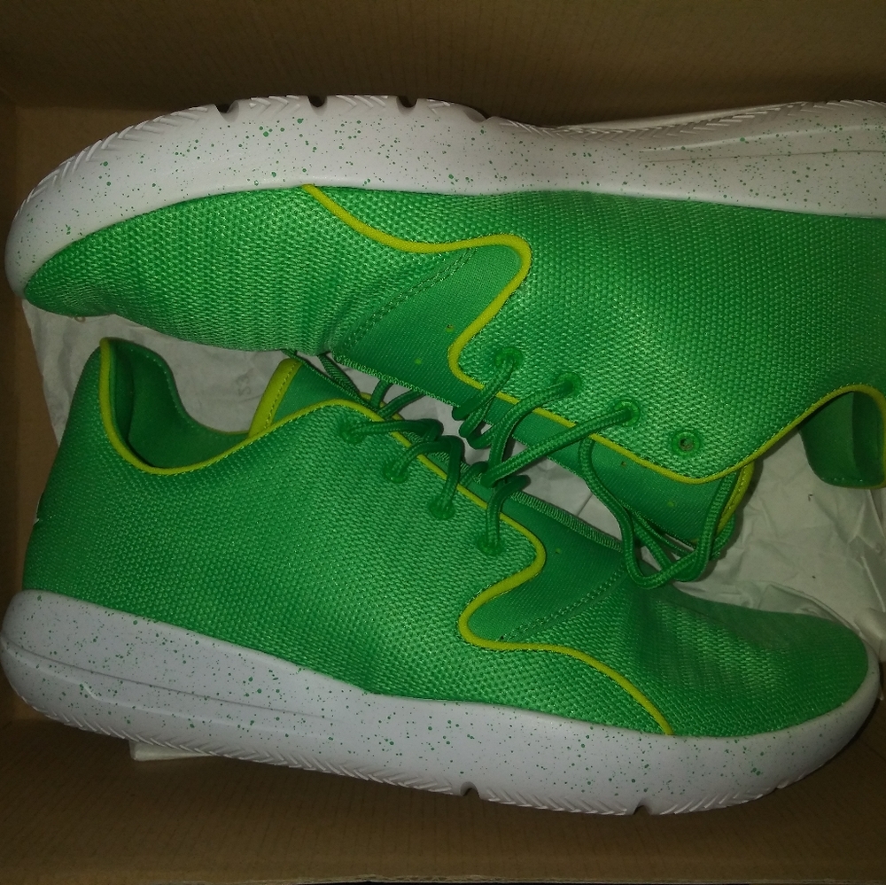 🆕Jordan | Eclipse GG Sneaker Shoe Size 8Y